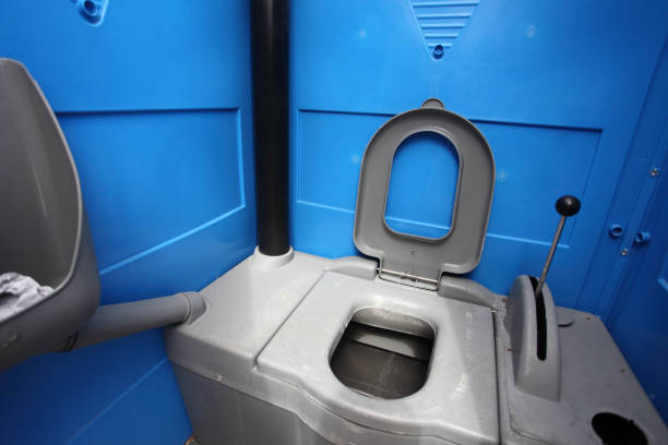 Best Best portable toilet rental  in Lewiston, MN